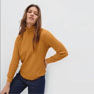 100% organic cotton Everlane waffles turtleneck tee xs
